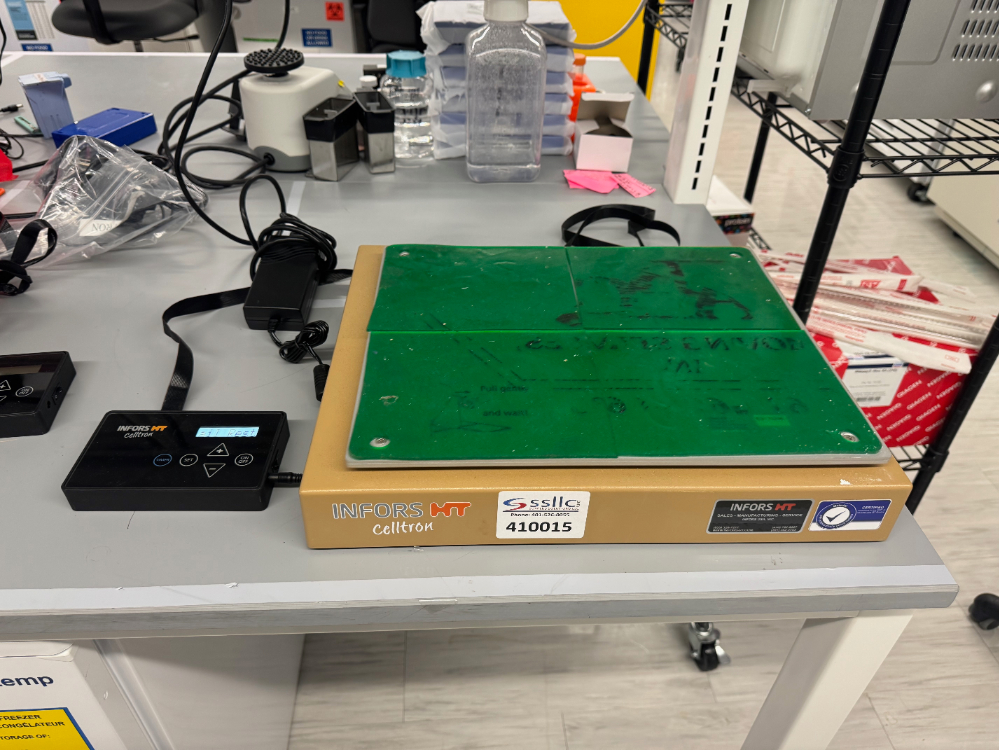 Image of Infors HT Celltron Platform Shaker